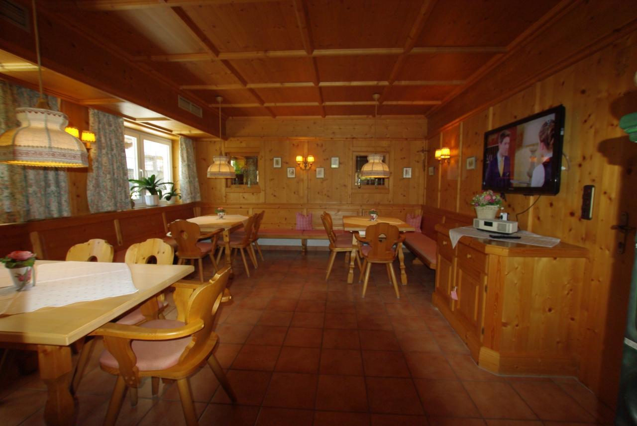 Hotel-Pension Heike Kitzbühel Exterior foto